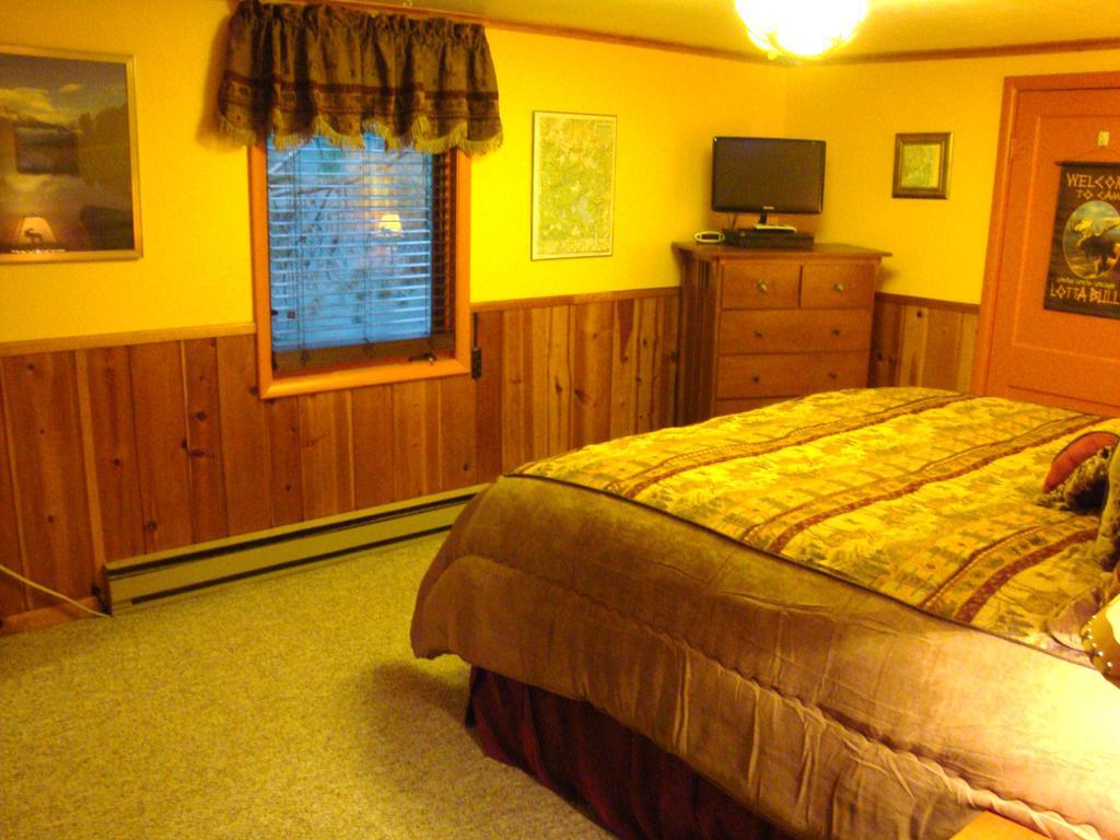 غرب يلوستون Yellowstone Wildlife Cabins المظهر الخارجي الصورة